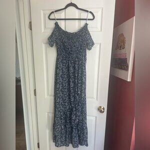 Lulu's Navy and White Floral Maxi Dress
